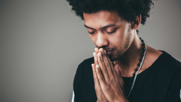 Feeling Lazy? These 17 Effective Prayers Only Take a Minute