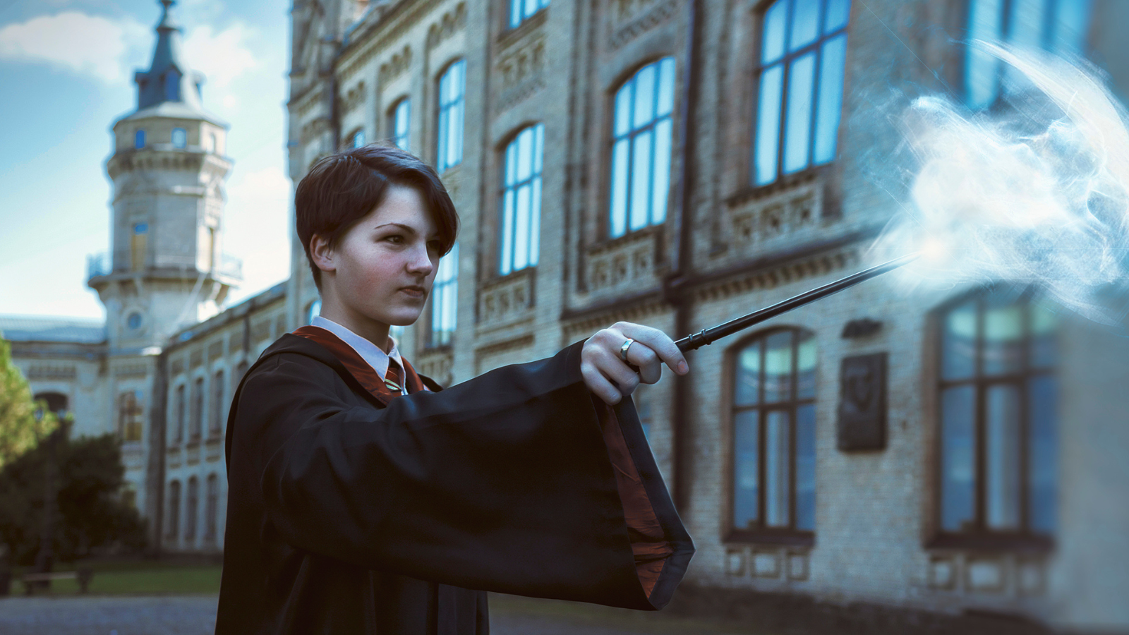 young person dressed up like Harry Potter
