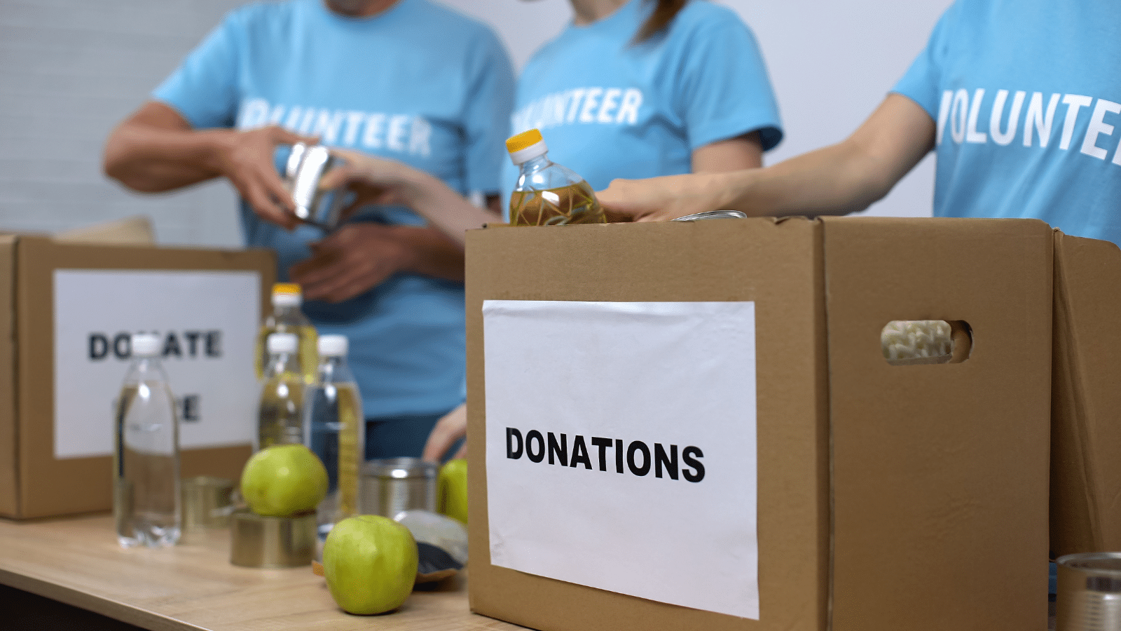 volunteers accepting donations