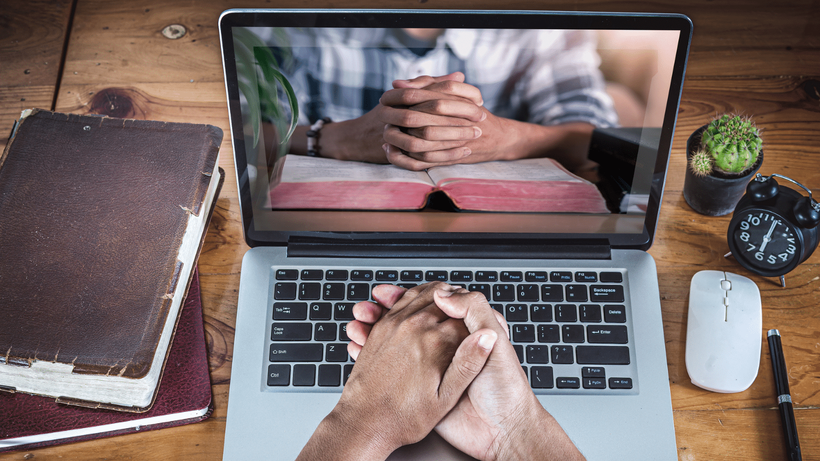 Online Bible study with computer